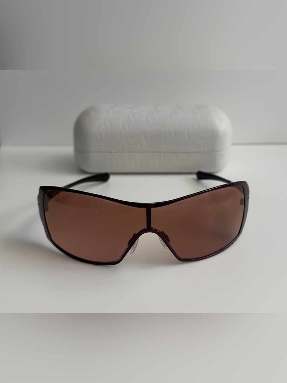 VIntage Oakley Dart Women's Shield Sunglasses in Berry 05-662 with Case
